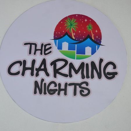 ホテル The Charming Nights パロレム エクステリア 写真